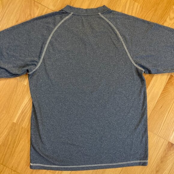 Boston Red Sox True Fan Vneck T-shirt Size Medium - Picture 4 of 8